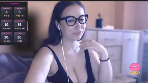 v     online show from 25, 9, 2025
