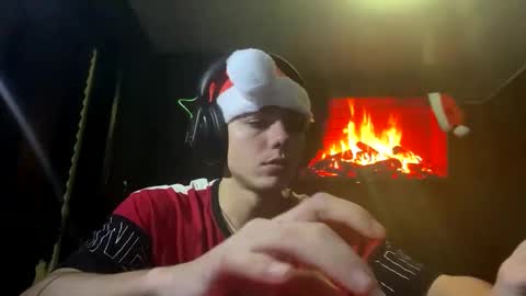 Hot boy 2002 online show from 29, 12, 2024