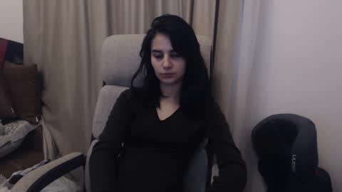 Snapshot of hot_bruny chatting on 5, 11, 2025 Bruny online show from 5, 11, 2025