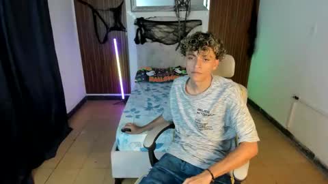 Snapshot of hot_bunny713 chatting on 7, 11, 2025 hot bunny online show from 7, 11, 2025