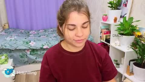 LiluCaroline online show from 25, 9, 2025
