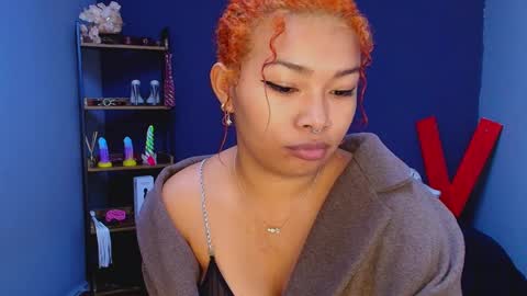 Snapshot of hot_chocolate_4u chatting on 17, 2, 2025 hot chocolate 4u online show from 17, 2, 2025