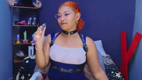 Snapshot of hot_chocolate_4u chatting on 24, 2, 2025 hot chocolate 4u online show from 24, 2, 2025