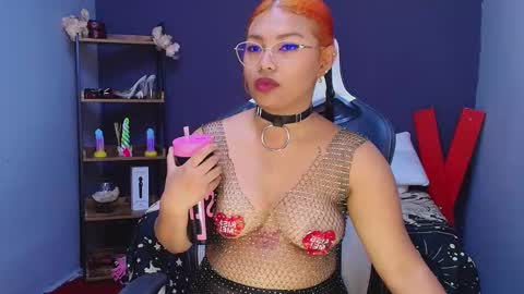 Snapshot of hot_chocolate_4u chatting on 1, 3, 2025 hot chocolate 4u online show from 1, 3, 2025