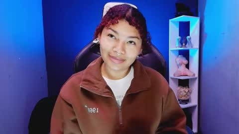 Snapshot of hot_chocolate_4u chatting on 24, 10, 2025 hot chocolate 4u online show from 24, 10, 2025