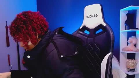 Snapshot of hot_chocolate_4u chatting on 16, 12, 2025 hot chocolate 4u online show from 16, 12, 2025