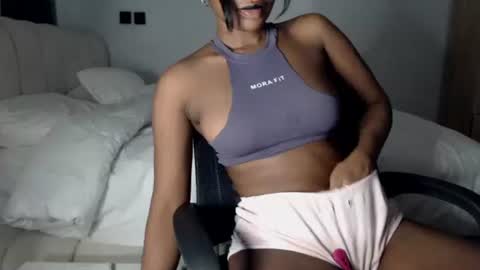 Snapshot of hot_chocoxxxx chatting on 11, 2, 2026 sonia mis choco online show from 11, 2, 2026