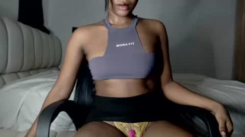 Snapshot of hot_chocoxxxx chatting on 7, 3, 2026 sonia mis choco online show from 7, 3, 2026