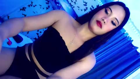 Naughty Allison online show from 2, 1, 2025