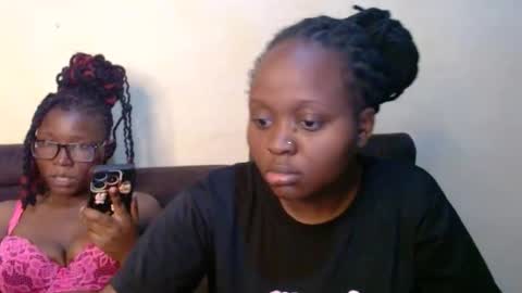 Snapshot of hot_linahh chatting on 15, 11, 2025 Linah online show from 15, 11, 2025