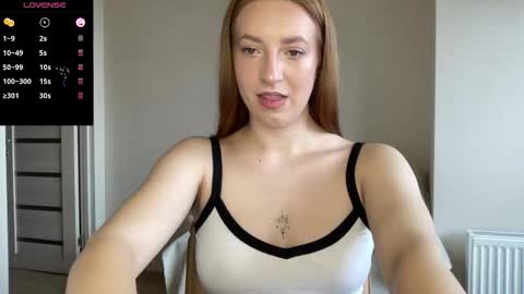 Snapshot of hot_lliinns chatting on 9, 10, 2025 Lina online show from 9, 10, 2025