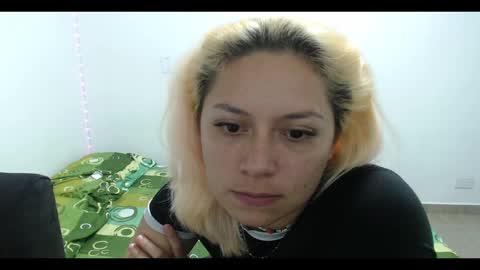 Mia online show from 31, 1, 2025