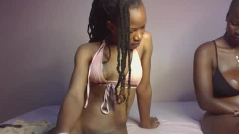 hot petite100 online show from 8, 10, 2025