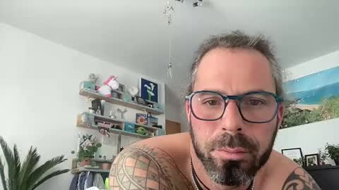 letmedoo2 online show from 23, 12, 2024