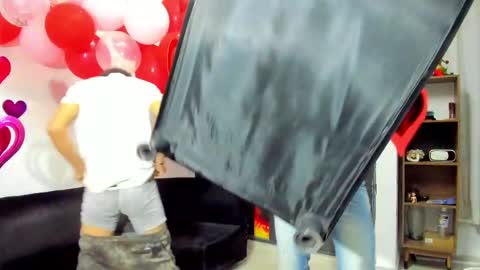 Vanesa Oliver and Andrew online show from 14, 2, 2025