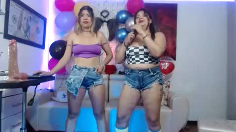 Snapshot of hot_sexy_bunny chatting on 21, 11, 2025 hot sexy bunny online show from 21, 11, 2025