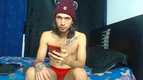 Hot Sharks   online show from 10, 11, 2025