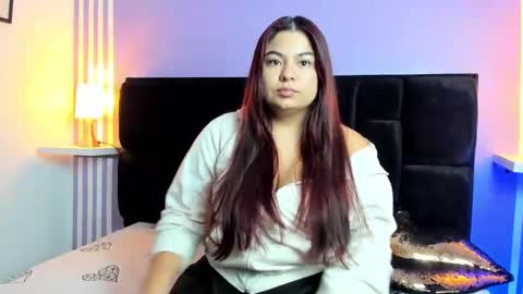 Snapshot of hot_sweetness_fire chatting on 24, 10, 2025 hot_sweetness_fire online show from 24, 10, 2025