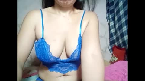 hot_warrios247 online show from 11, 2, 2025