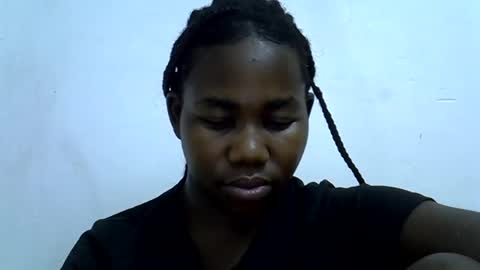 hotagrace online show from 15, 10, 2025