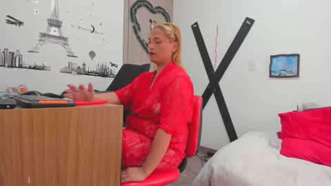 hotandfierylatinos online show from 26, 12, 2024