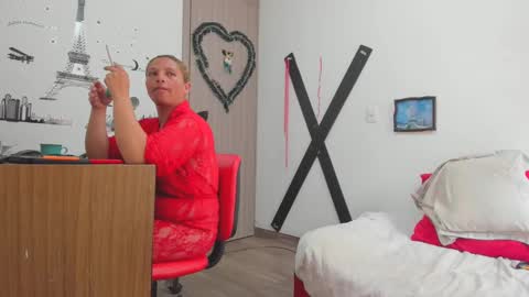 hotandfierylatinos online show from 10, 1, 2025