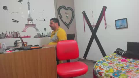 hotandfierylatinos online show from 6, 3, 2025