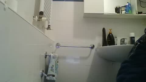 hotandwild2003 online show from 14, 3, 2026