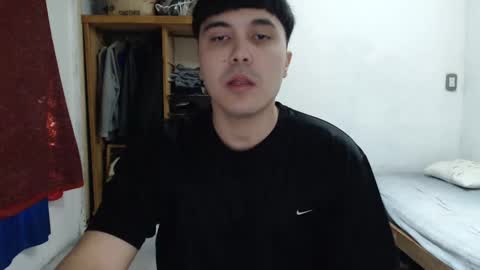 Snapshot of hotbaby6900 chatting on 18, 11, 2025 hotbaby6900 online show from 18, 11, 2025