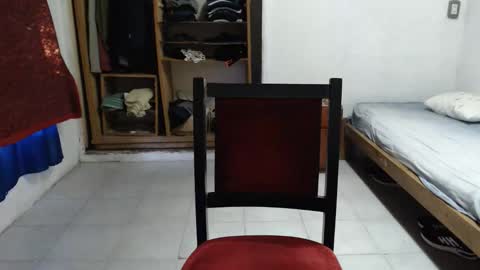 Snapshot of hotbaby6900 chatting on 26, 11, 2025 hotbaby6900 online show from 26, 11, 2025