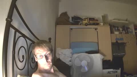 Snapshot of hotbilly_39 chatting on 11, 9, 2025 hotbilly_39 online show from 11, 9, 2025