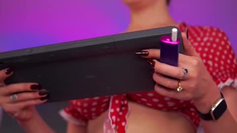 Snapshot of hotbustybabex chatting on 14, 9, 2025 Anais online show from 14, 9, 2025