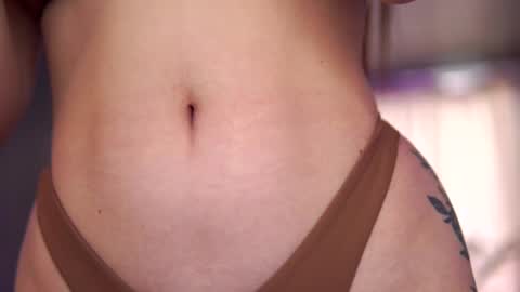 Snapshot of hotbustybabex chatting on 25, 9, 2025 Anais online show from 25, 9, 2025