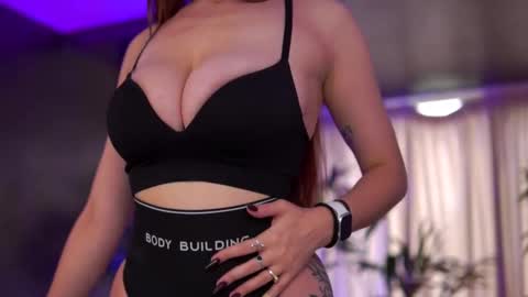 Snapshot of hotbustybabex chatting on 3, 10, 2025 Anais online show from 3, 10, 2025