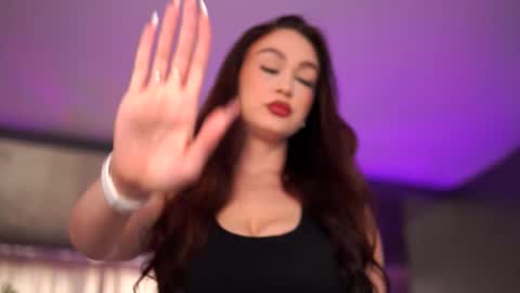 Snapshot of hotbustybabex chatting on 16, 11, 2025 Anais online show from 16, 11, 2025