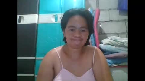 Snapshot of hotchicks4uxx chatting on 16, 2, 2026 hotchicks4uxx online show from 16, 2, 2026