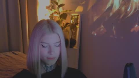 Snapshot of hotchubently chatting on 6, 3, 2025 hotchubently online show from 6, 3, 2025
