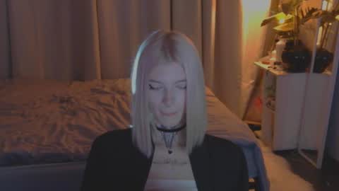 Snapshot of hotchubently chatting on 7, 3, 2025 hotchubently online show from 7, 3, 2025
