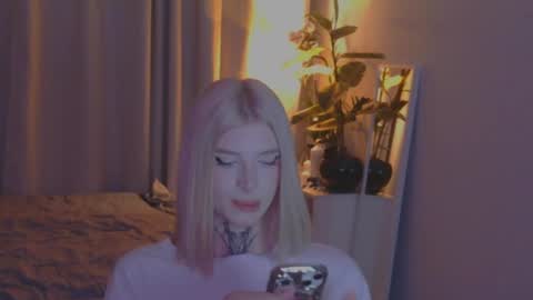 Snapshot of hotchubently chatting on 10, 3, 2025 hotchubently online show from 10, 3, 2025