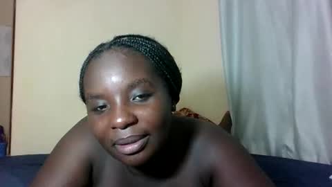 Snapshot of hotebbbyy chatting on 21, 11, 2025 EBBY online show from 21, 11, 2025