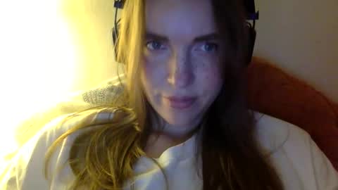 Snapshot of hoteffy chatting on 30, 11, 2025 effy online show from 30, 11, 2025