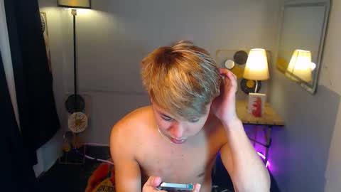 hotfucker_drei online show from 26, 9, 2025