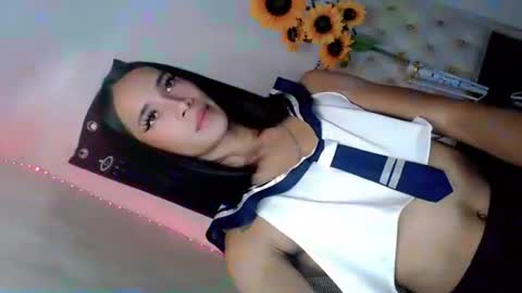 Snapshot of hotgirl_krisxx chatting on 20, 10, 2025 hotgirl_krisxx online show from 20, 10, 2025