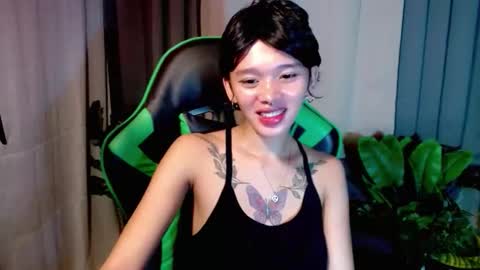 hotgirlronaxx online show from 14, 12, 2025