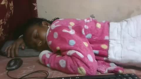 veronique online show from 24, 10, 2025