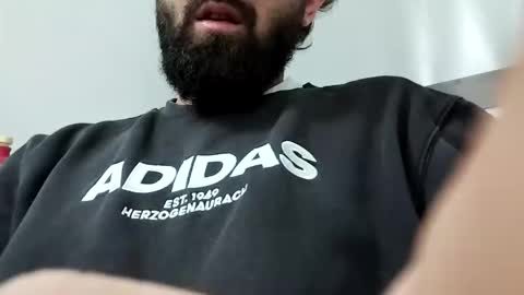 Snapshot of hotitalianboy218174 chatting on 18, 11, 2025 Italiaboy online show from 18, 11, 2025