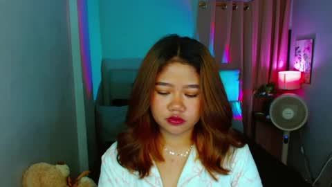 Snapshot of hotlayla_ chatting on 27, 2, 2025 Layla online show from 27, 2, 2025