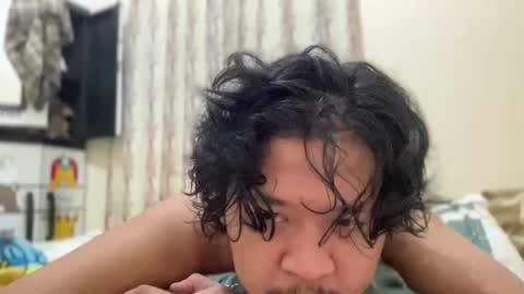 hotleechs967401 online show from 16, 2, 2026