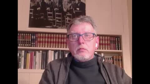 Snapshot of hotlux_54 chatting on 4, 1, 2025 hotlux_54 online show from 4, 1, 2025