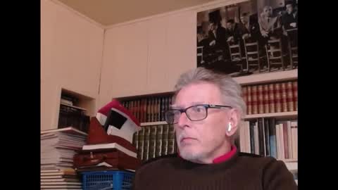 Snapshot of hotlux_54 chatting on 29, 10, 2025 hotlux_54 online show from 29, 10, 2025